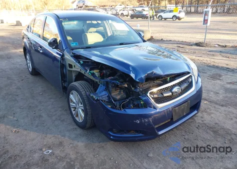 2011 Subaru Legacy 2.5I Premium из США, поврежденный, VIN 4S3BMBC67B3240012